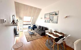 Apartamentos LAMAROSA -ATICO ,Vistas al Mar Cantabrico PARKING